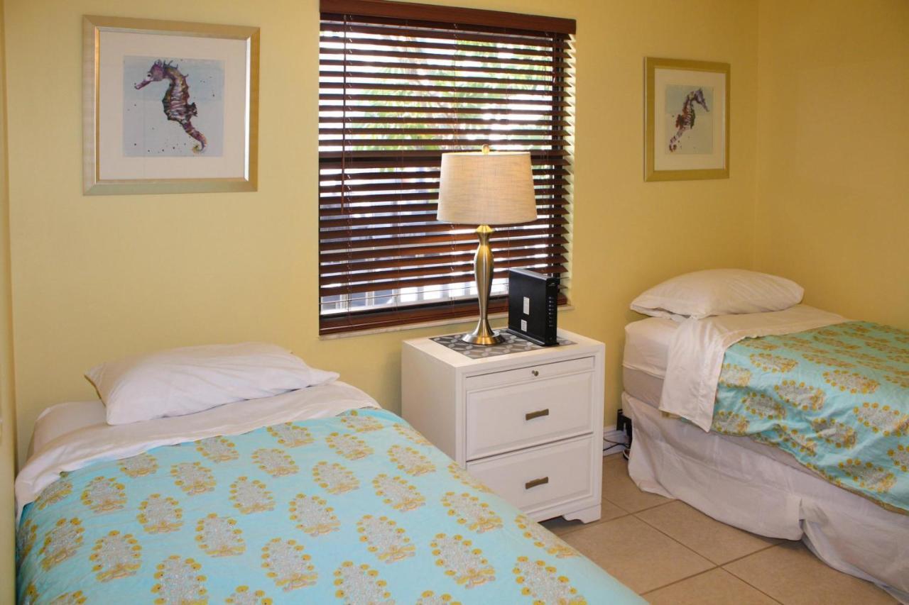 The Anna Maria Island Castaway 1
