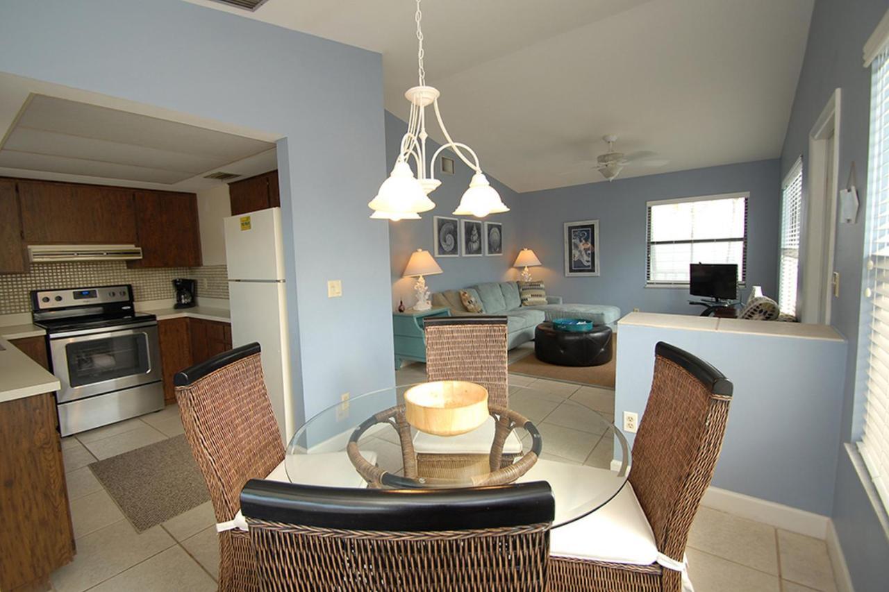 The Anna Maria Island Castaway 2