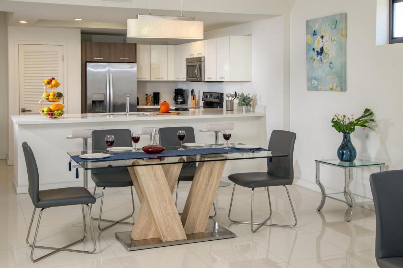 Apartment Moderno Residences By Bay Breeze Bay Harbor Islands
