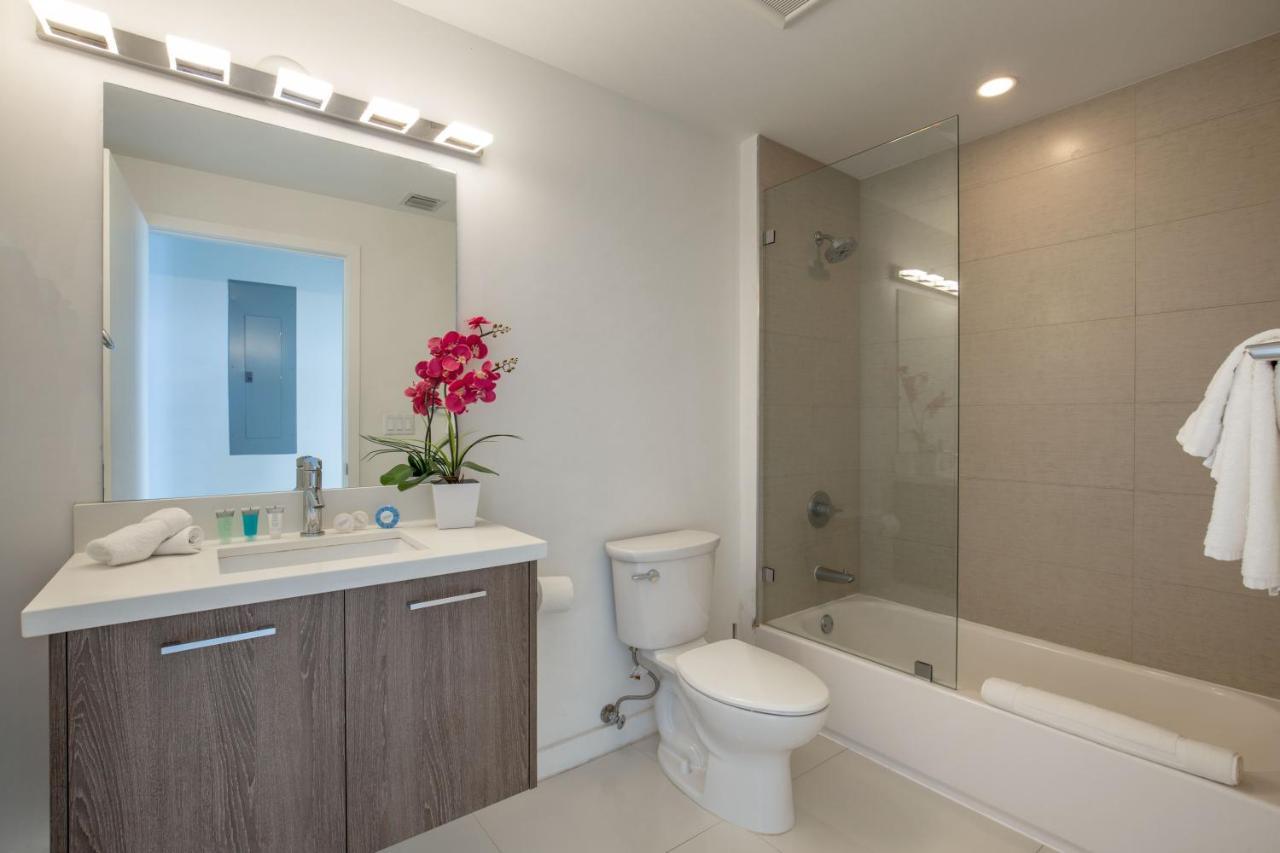 Apartment Moderno Residences By Bay Breeze Bay Harbor Islands