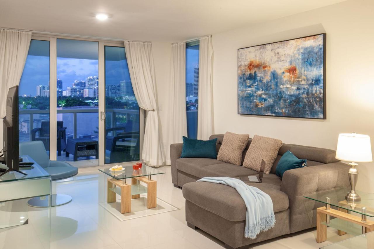 Acqua Bay Luxury Apartment