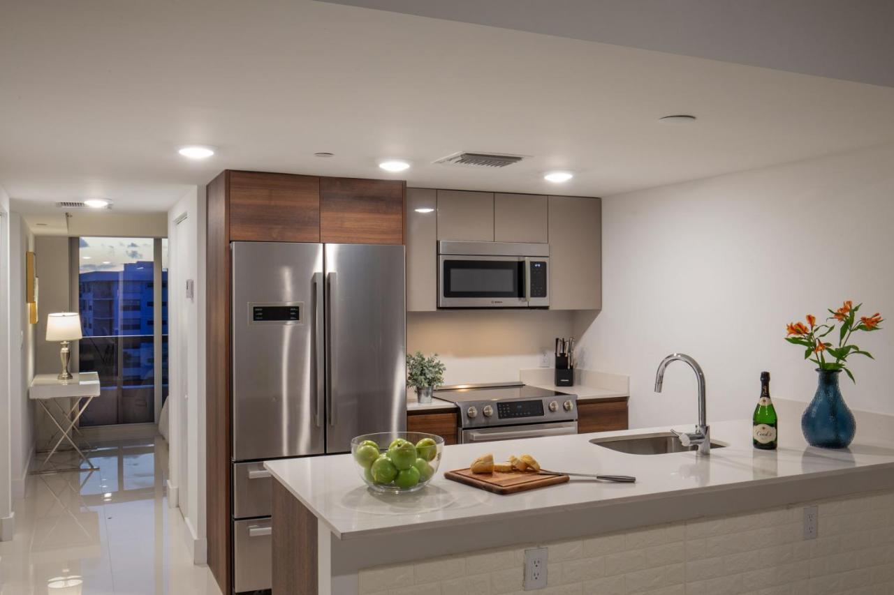 Acqua Bay Luxury Apartment Bay Harbor Islands