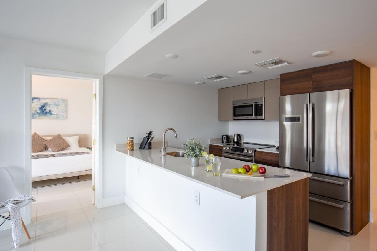 Acqua Bay Luxury Apartment Bay Harbor Islands