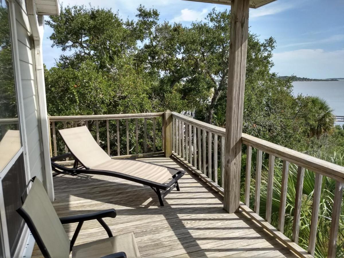 Seahorse Landing #503 Gulf Front Vacation