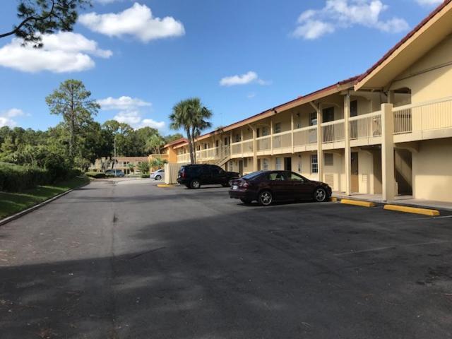 Days By Wyndham Baymeadows Jacksonville