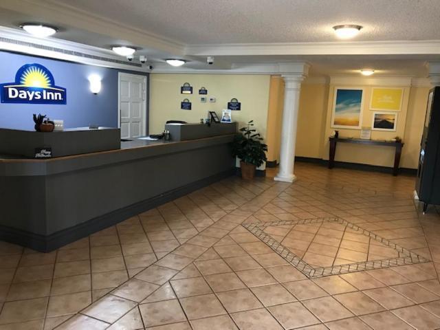 Days By Wyndham Baymeadows Motel