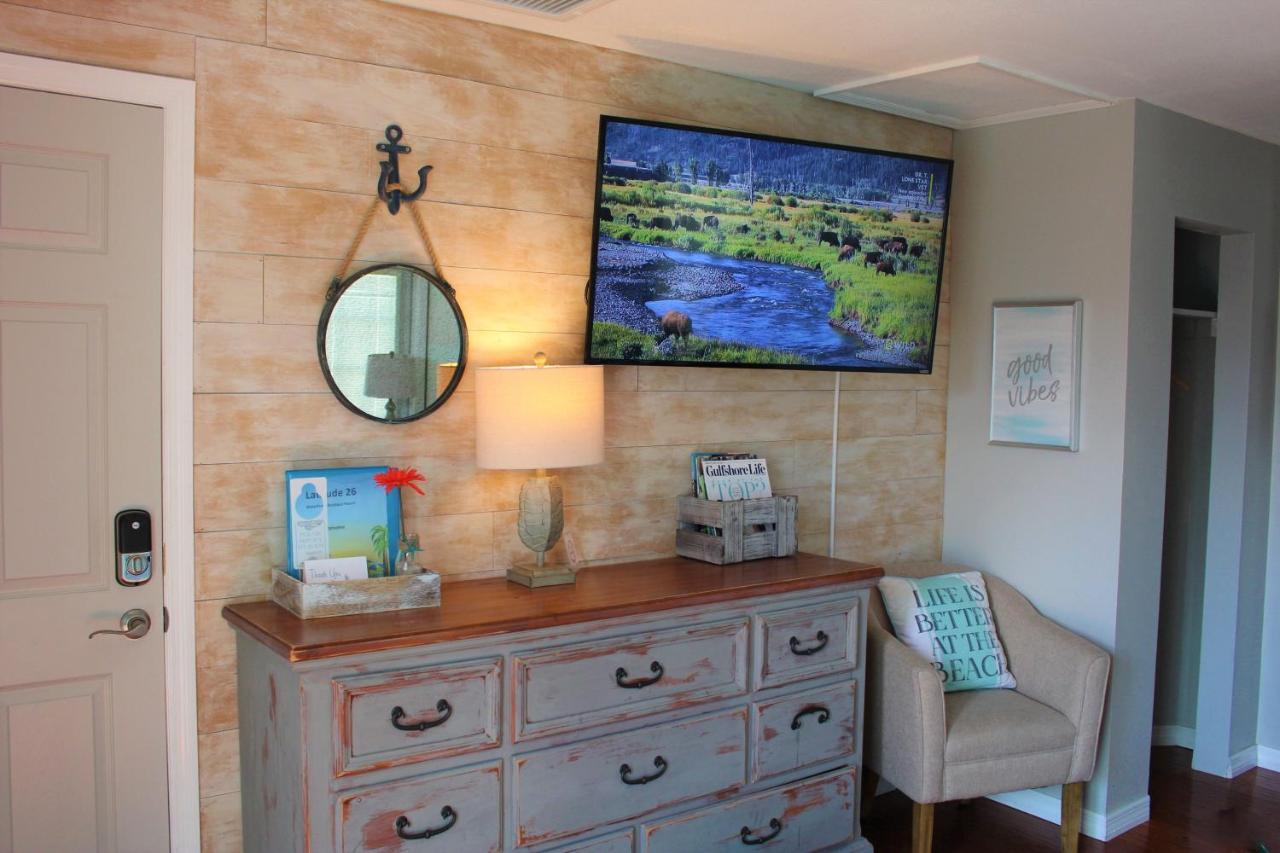 Inn Latitude 26 Waterfront Boutique - Bonita Springs