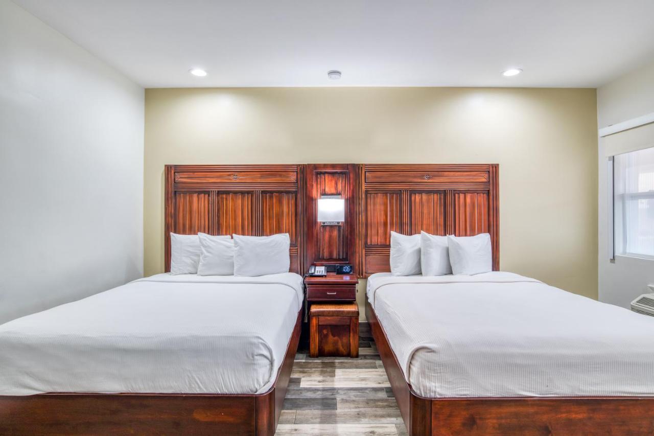 Hotel 1565 - 3*