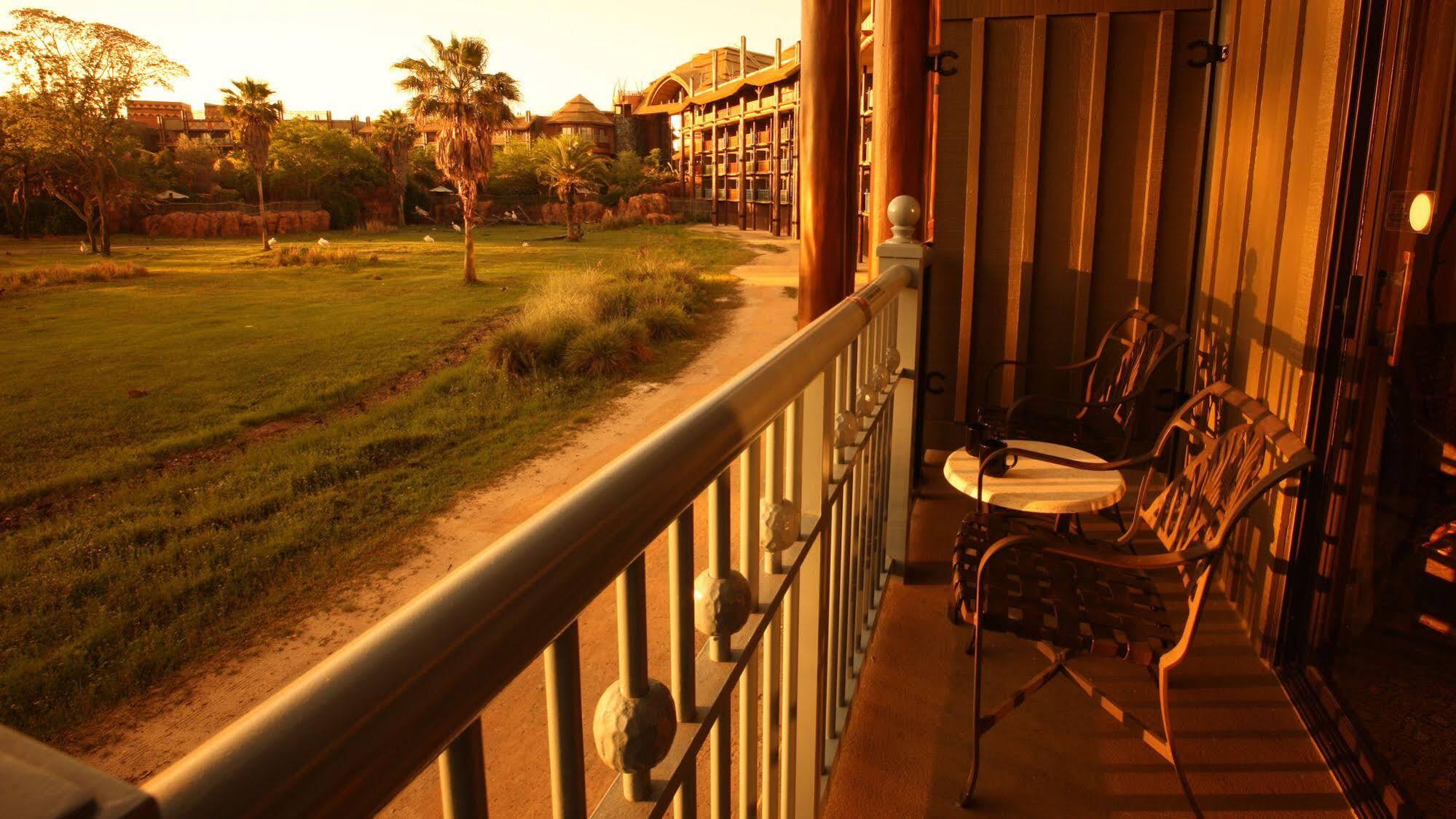 Disney's Animal Kingdom - Jambo House Hotel