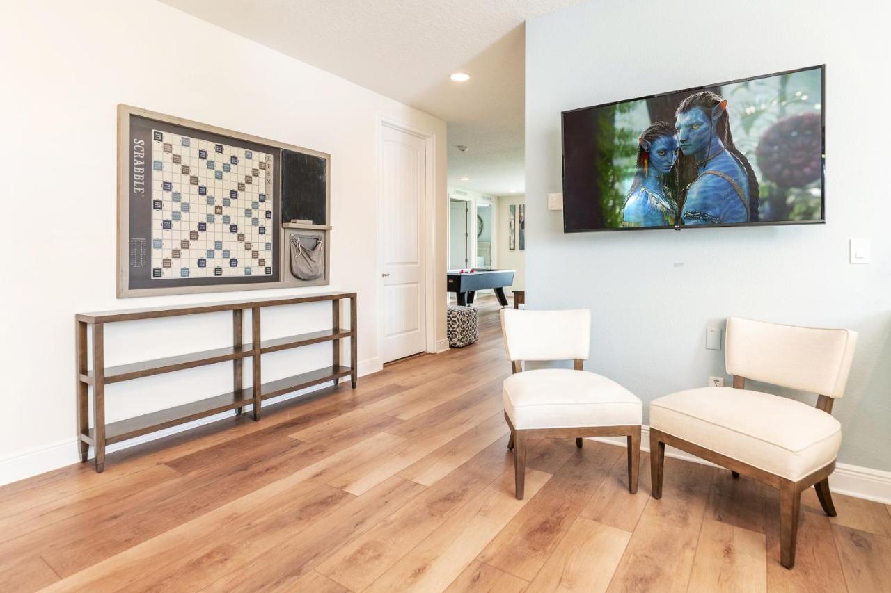 Spacious By Rentyl Near With Private Pool, Movie Room, Air Hockey Table & Amenities - 530b Villa