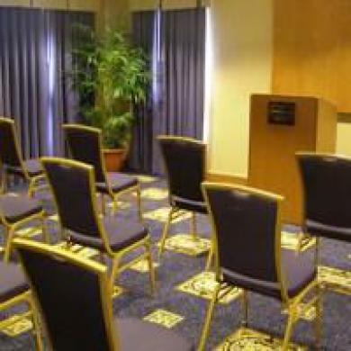By Marriott Airport Hotel