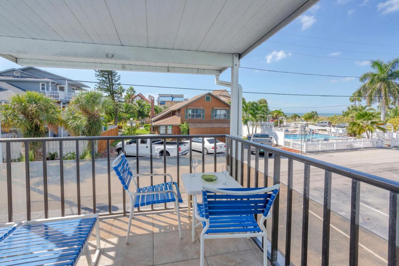 Apartment Twins & St. Pete Beach