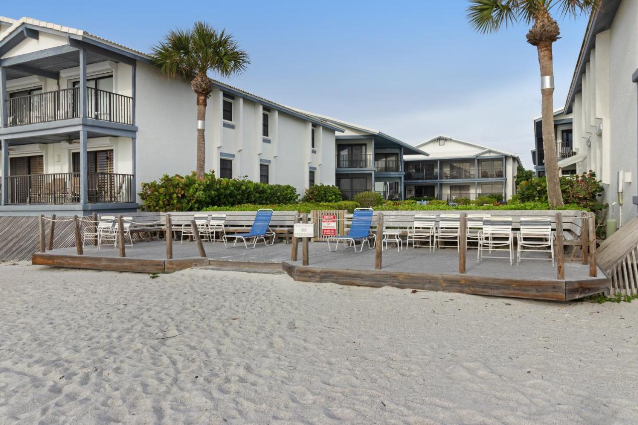 Gulf Place Apartment