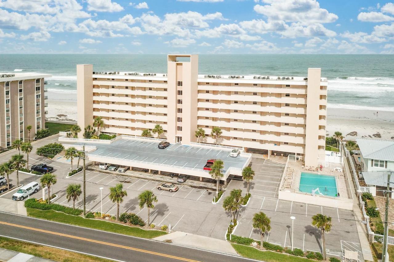 Southpoint #303 Apartment