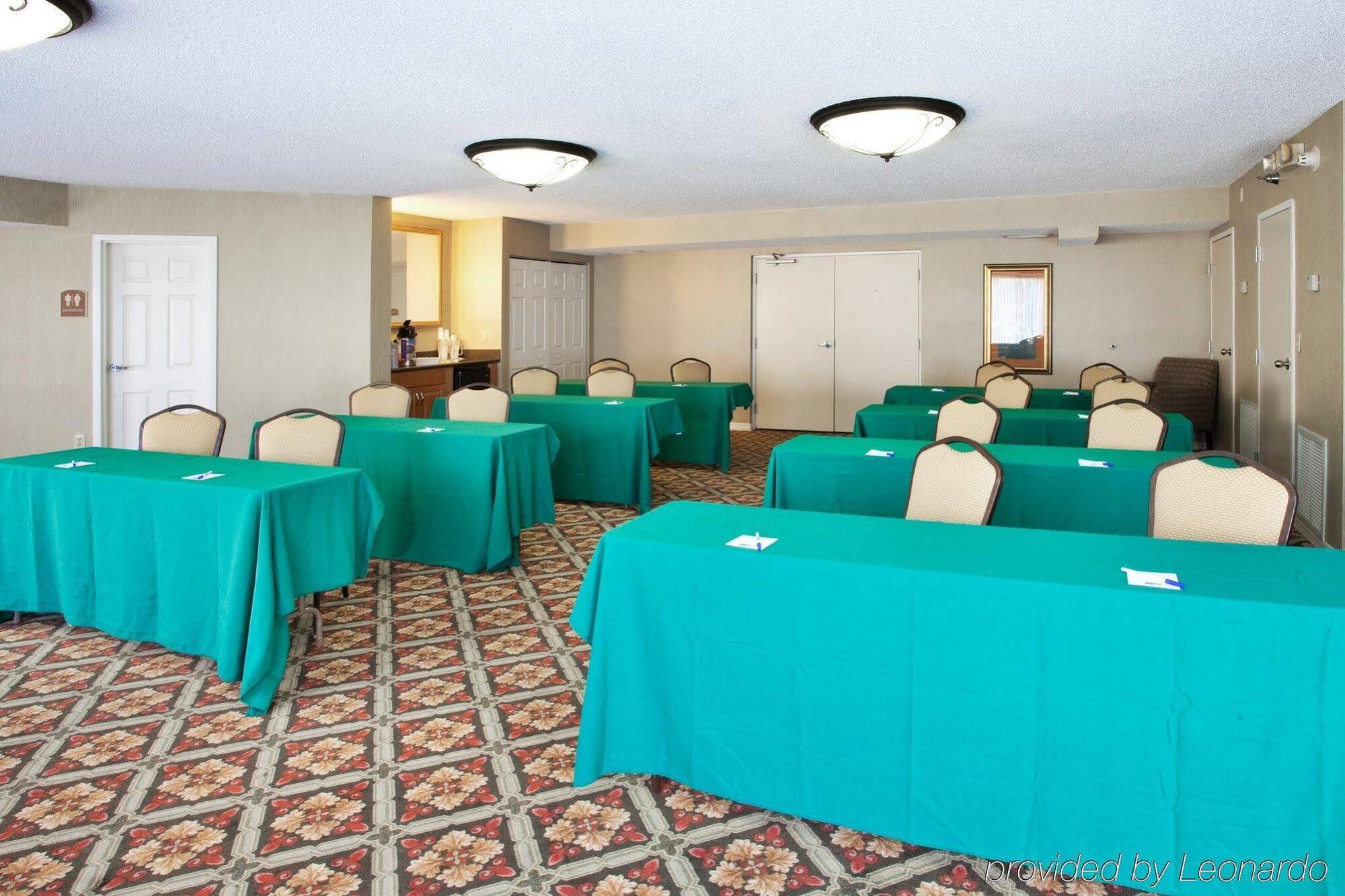 Hotel Express & West By Ihg