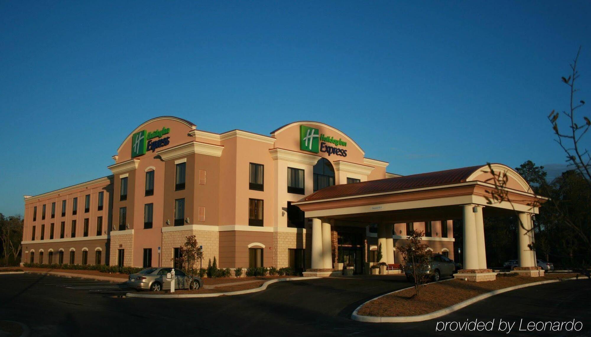 Hotel Express & Perry, An Ihg