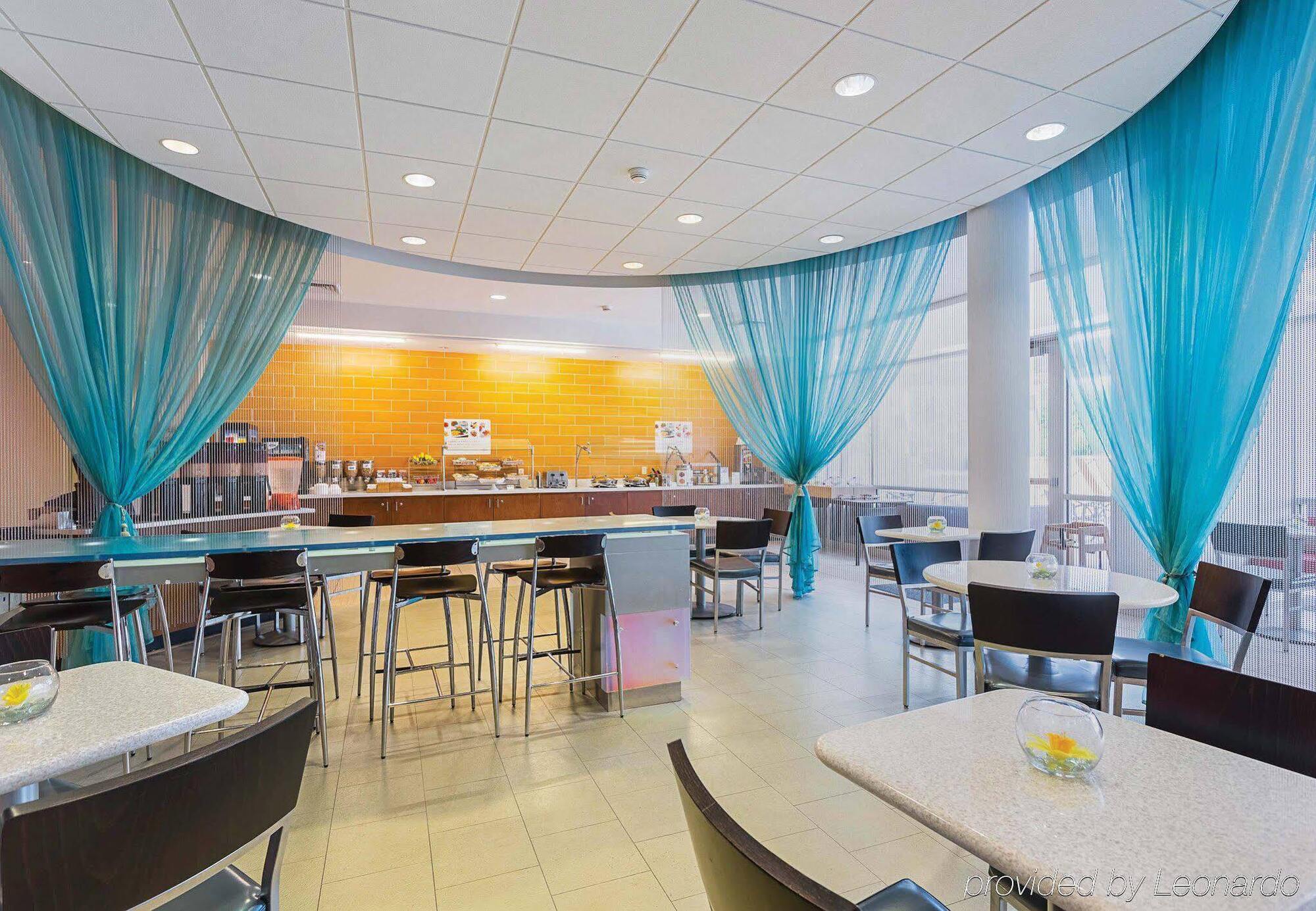 Hotel Springhill North/tampa Palms 3*
