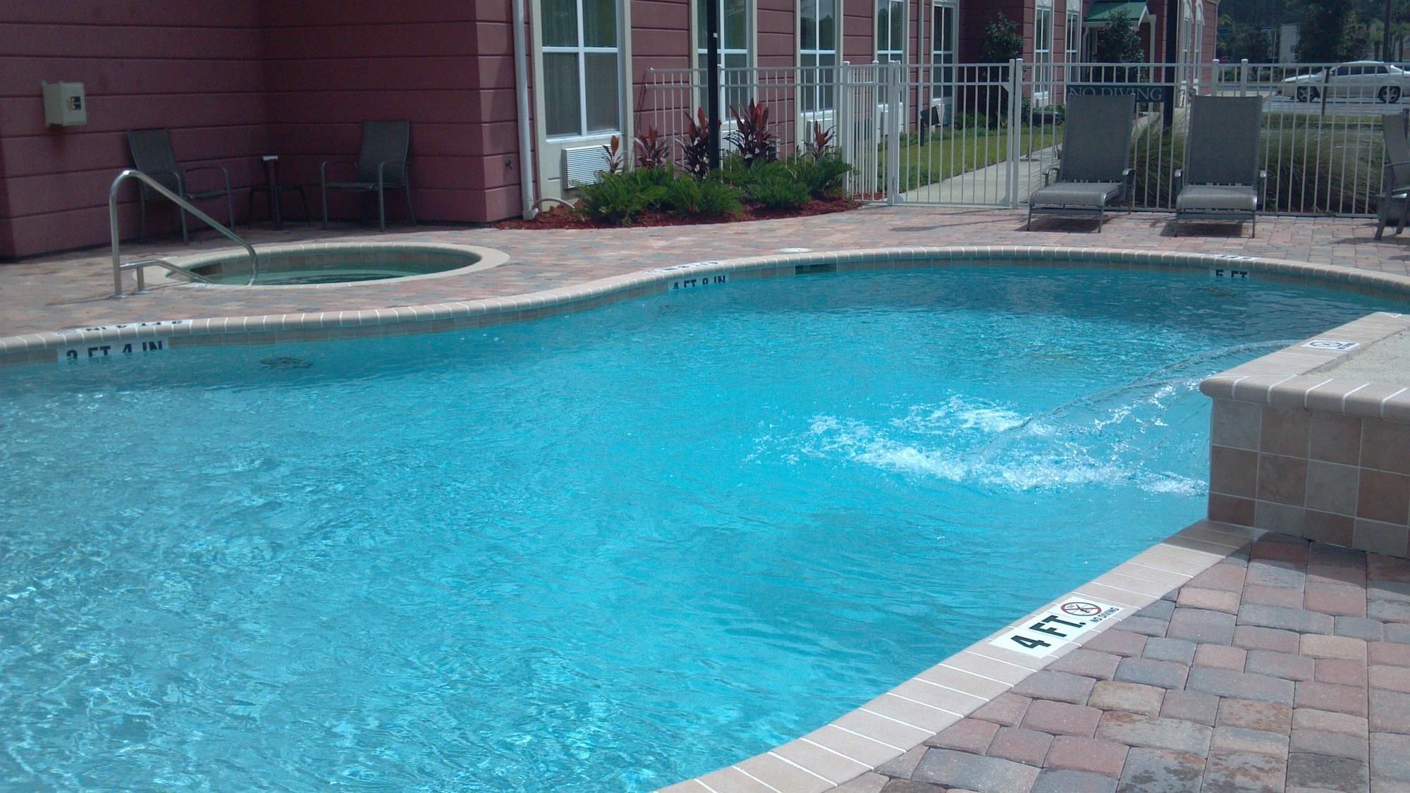 Western First Coast And Hotel Yulee