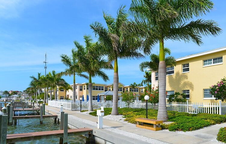 Barefoot Resort