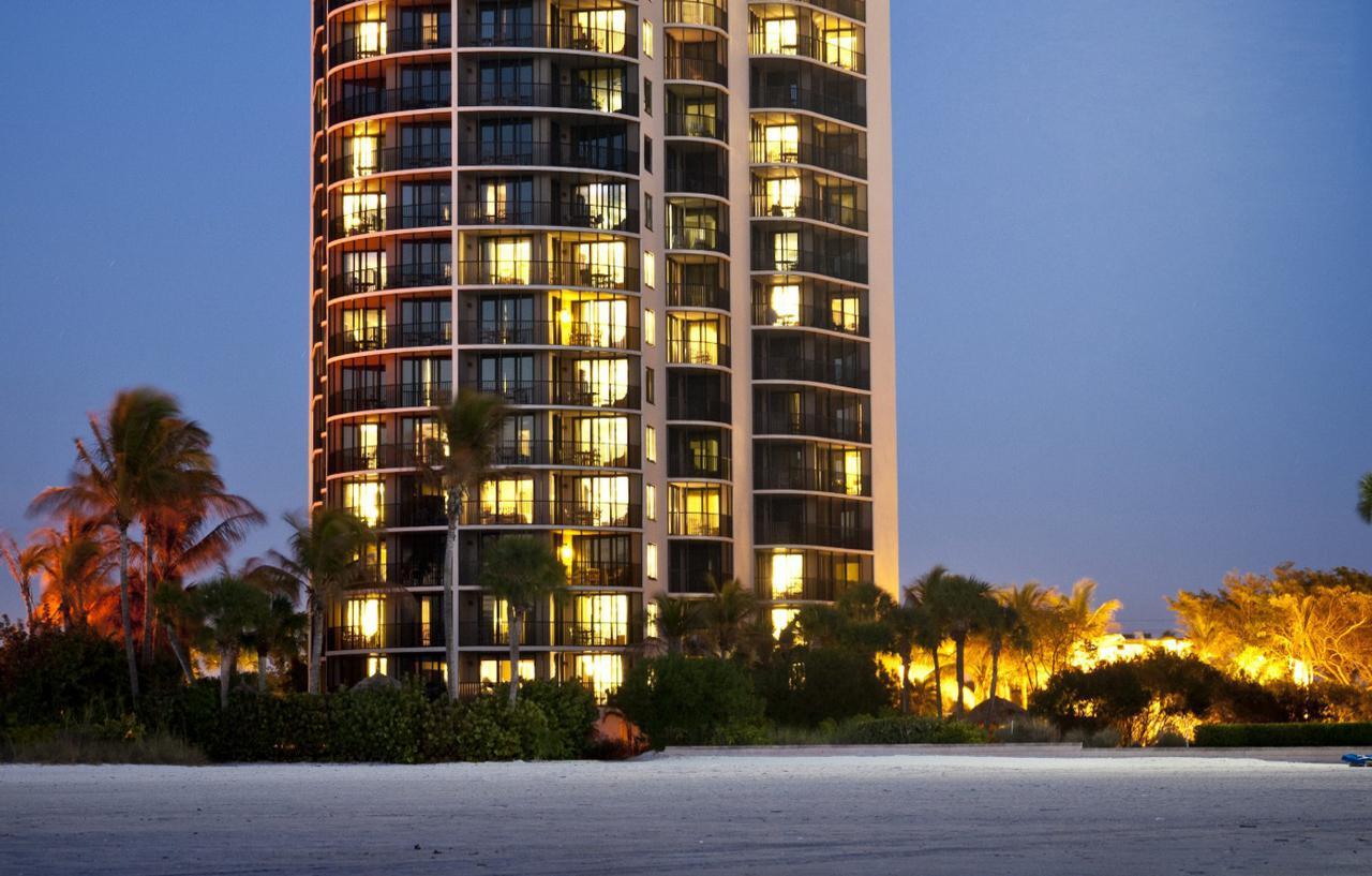 Pointe Estero Resort