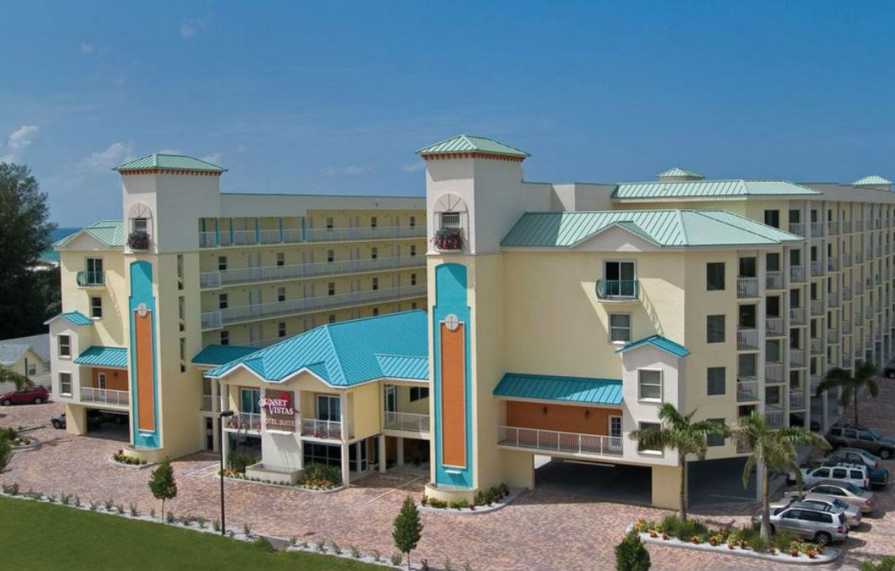 Sunset Vistas Two Bedroom Beachfront 3*