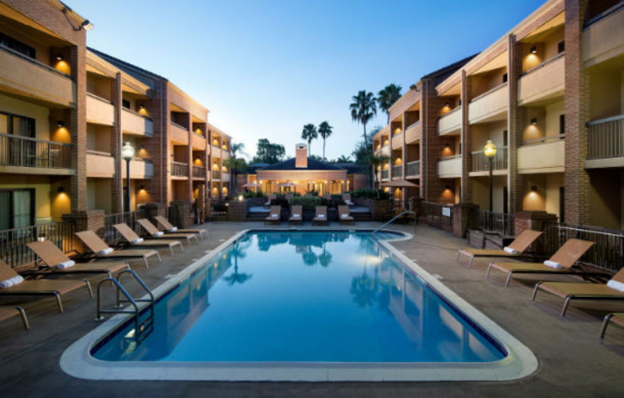 Courtyard By Marriott Lauderdale Of Hotel Plantation