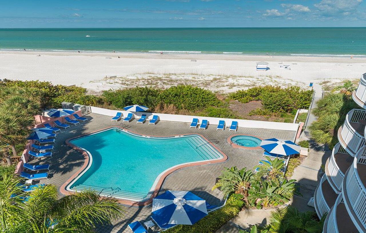 Hotel House By The Don Cesar 3*