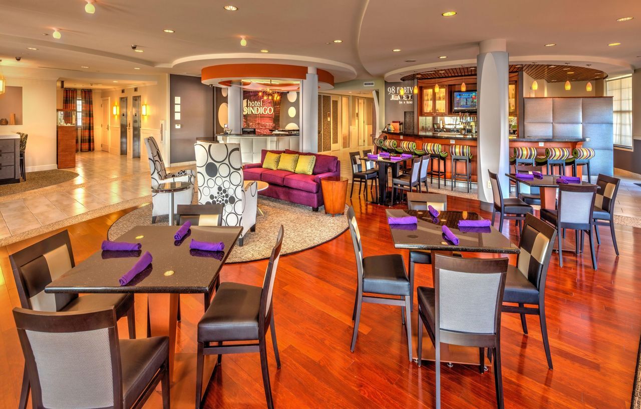Indigo Jacksonville-deerwood Park By Ihg Jacksonville