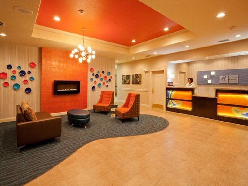 Express & North I-4 By Ihg 3* Lakeland