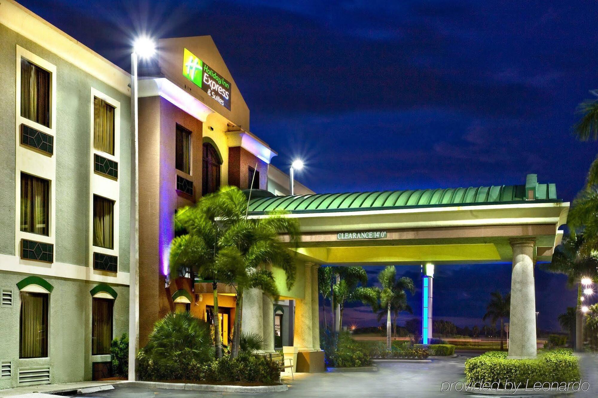 Express & By Ihg