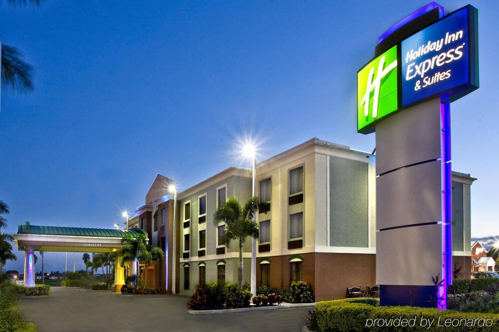 Express & By Ihg Hotel