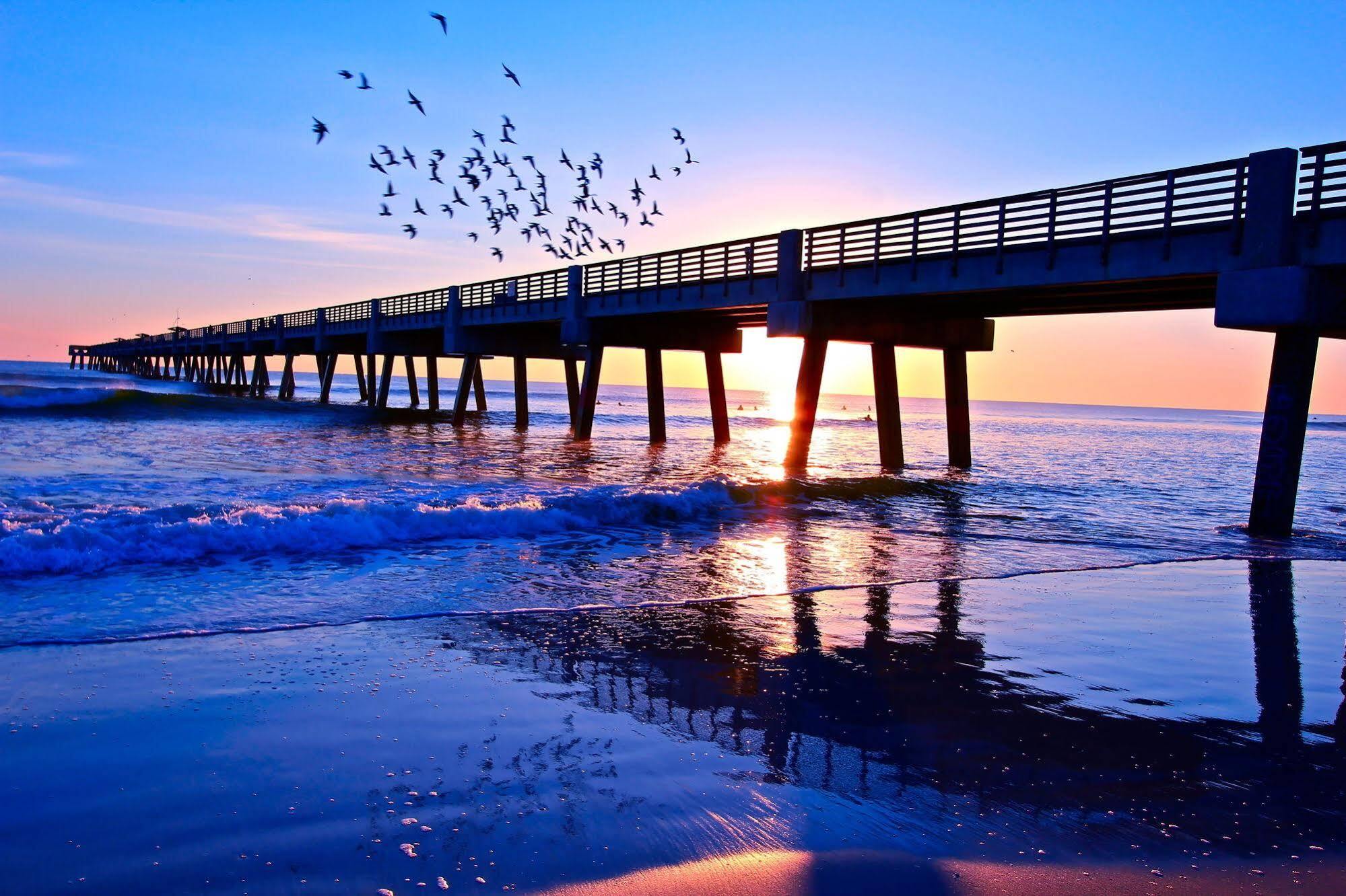 Express Jacksonville By Ihg 3* Jacksonville Beach