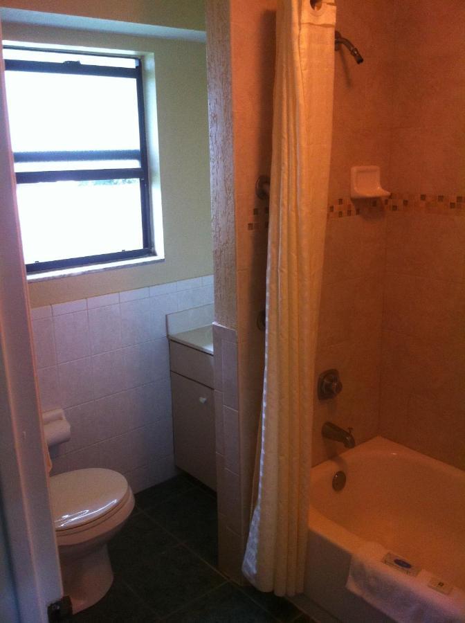 Orange - Orange Motel 2*