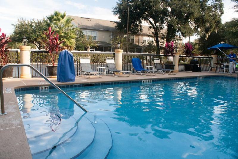 Express & Jacksonville-south By Ihg Hotel 3*