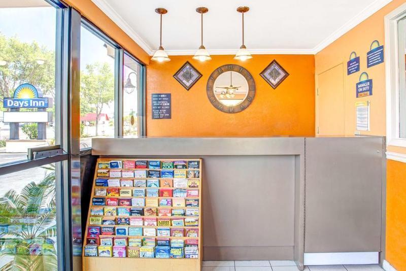 Days By Wyndham St. Petersburg / Tampa Bay Area Motel 3*