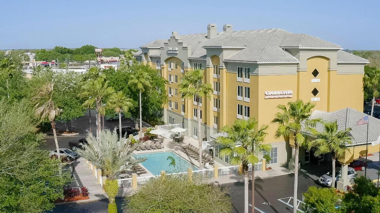 Galleria Palms Orlando - Free Theme Park Shuttles Hotel Four Corners