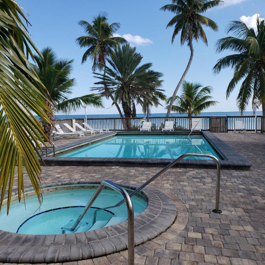 Rainbow Bend Resort 2*