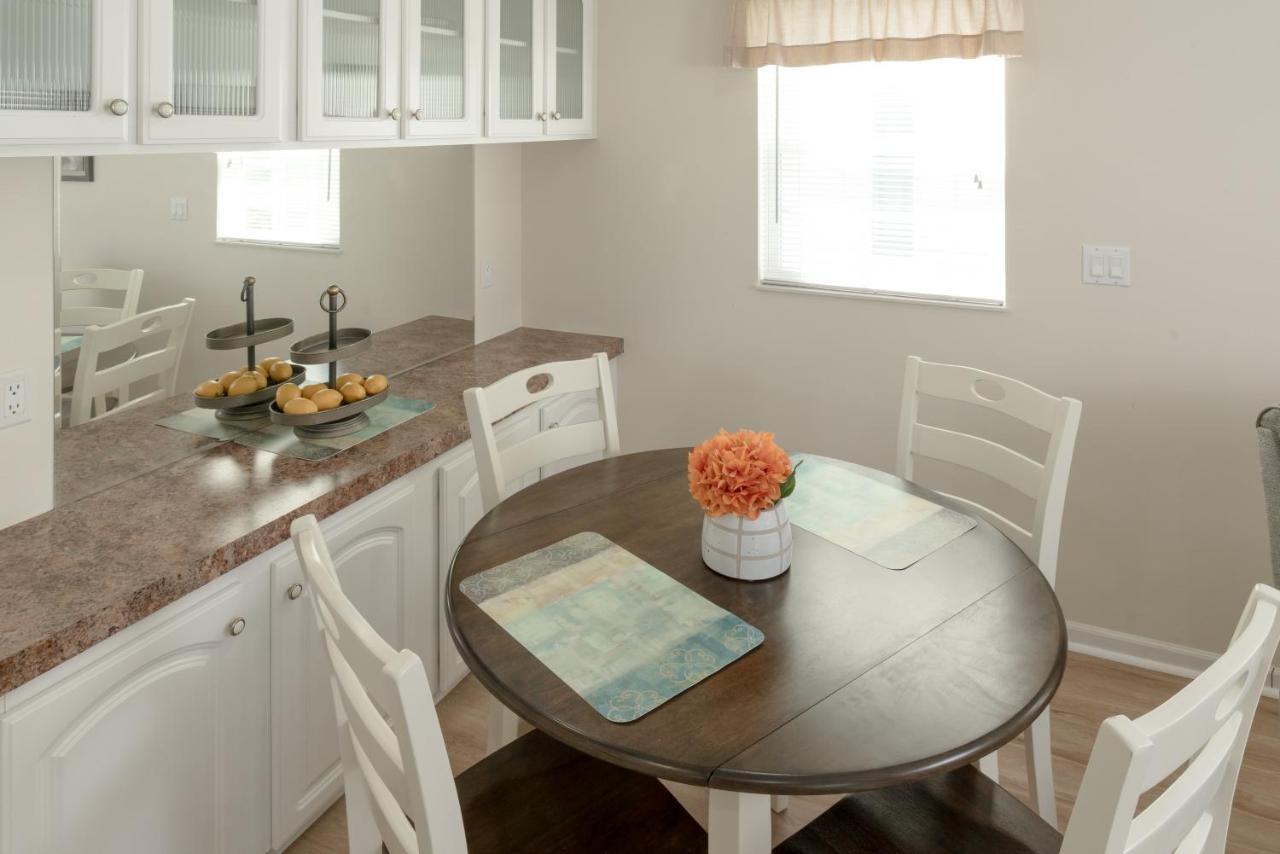 Groves Rv Holiday park Harlem Heights