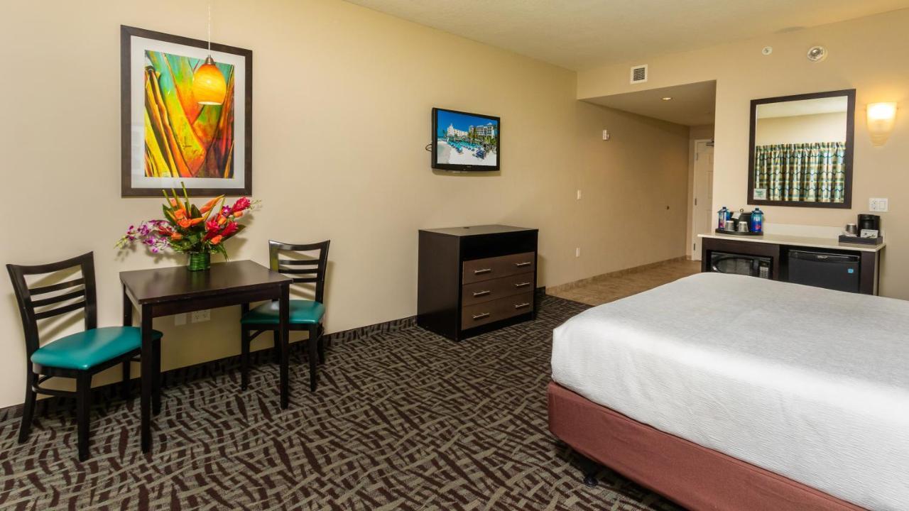 Shephard's Live Entertainment Hotel