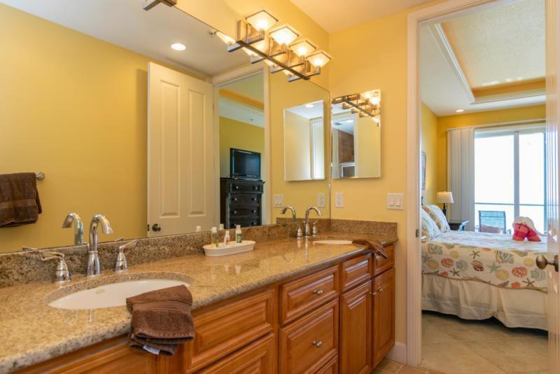 Bradenton Club Three Bedroom Apartment, D * Bradenton Beach