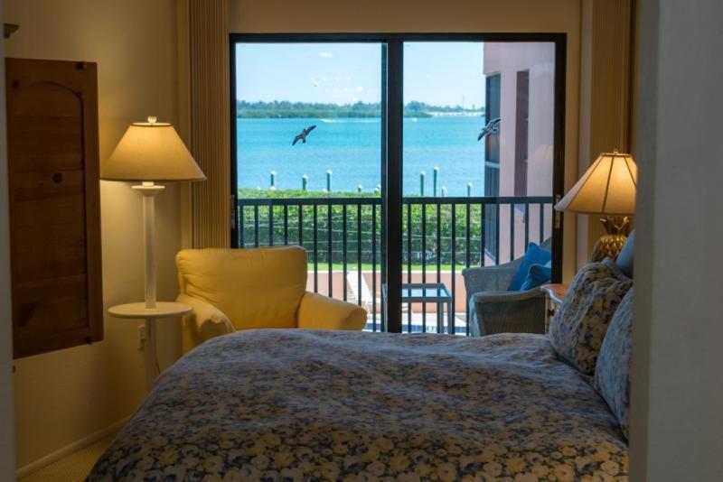 Apartment Coquina Moorings Two Bedroom Apartment, 102 *