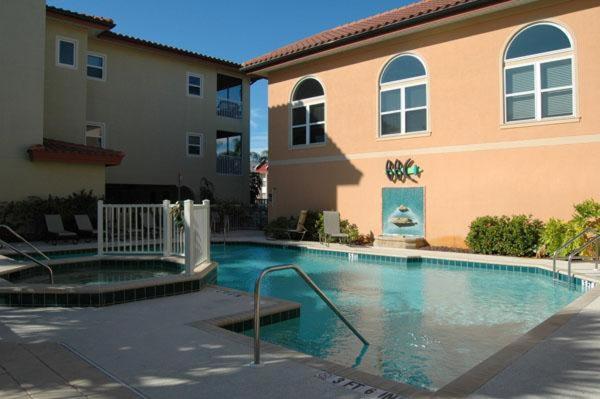 Bradenton Club Three Bedroom Apartment, D *