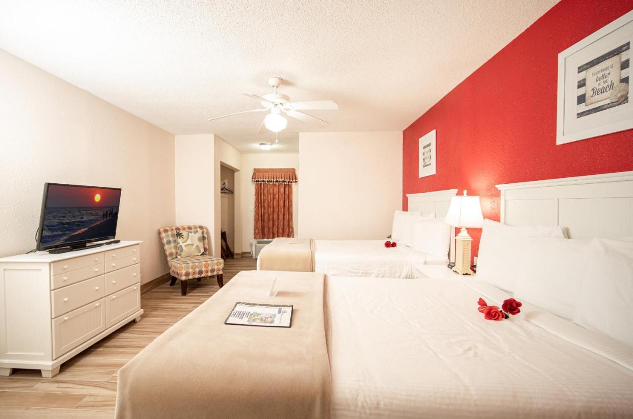 Island Sun & - Venice, Florida Historic Downtown & Getaway