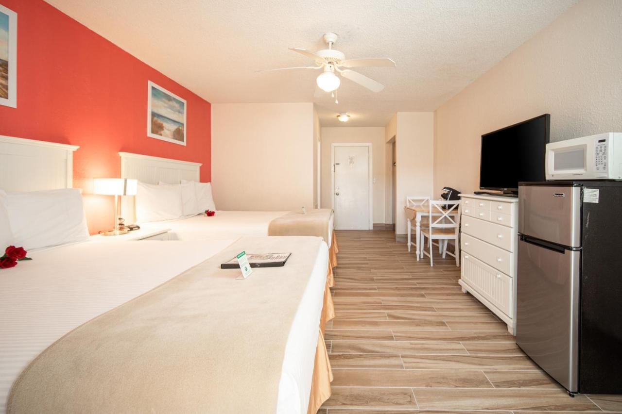 Island Sun & - Venice, Florida Historic Downtown & Getaway Motel Venice
