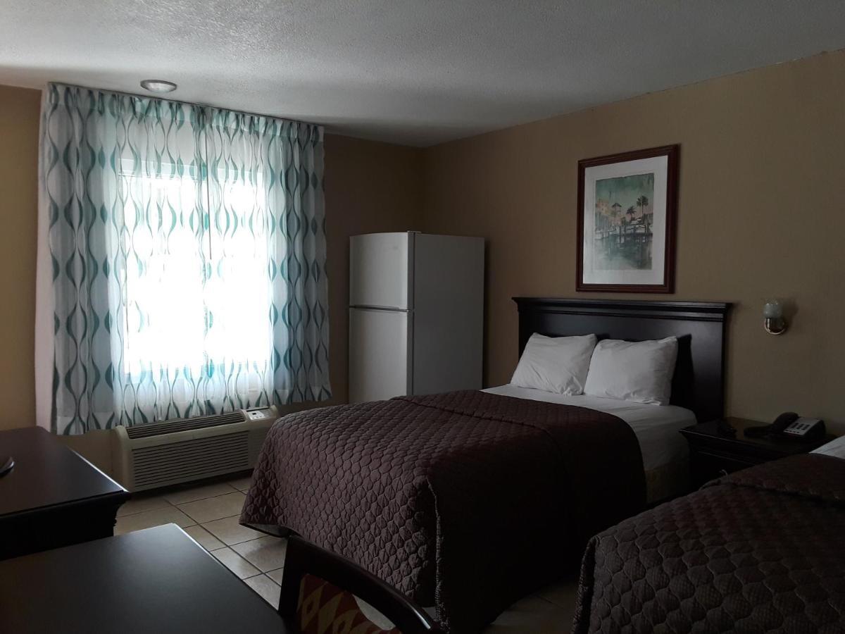 Budget Mount Dora