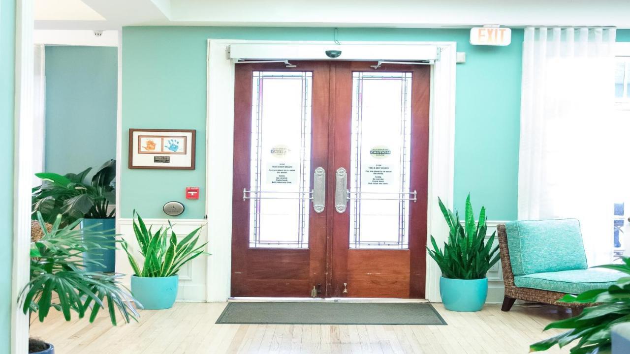 Hotel Indigo Downtown 3*