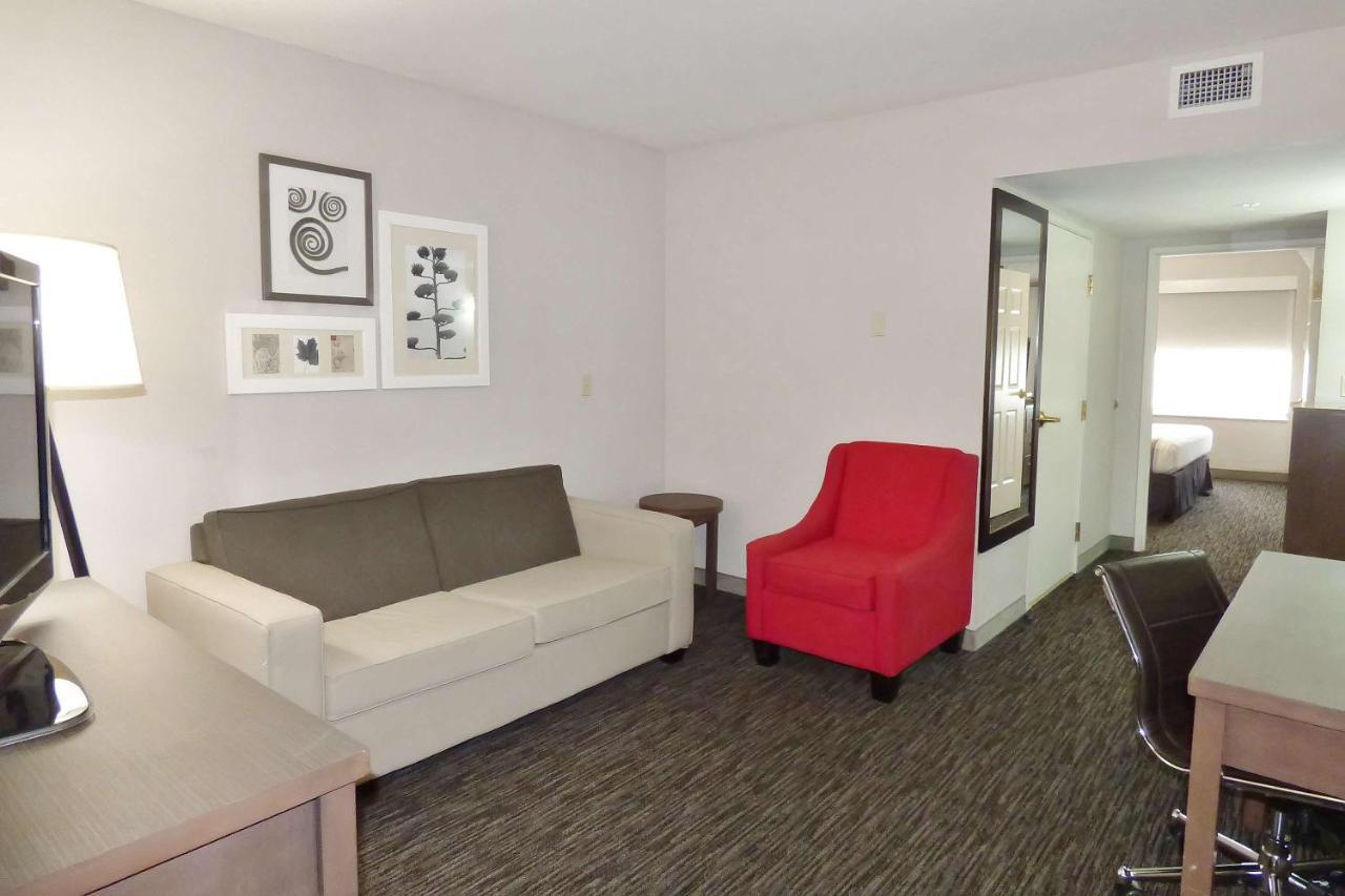 Country & By Radisson, Tampa-brandon, Fl Hotel 3*