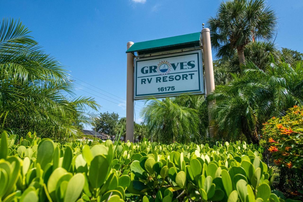 Holiday park Groves Rv 4*