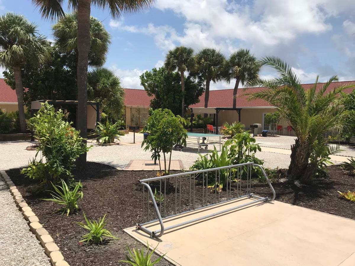 Motel Island Sun & - Venice, Florida Historic Downtown & Getaway 2*