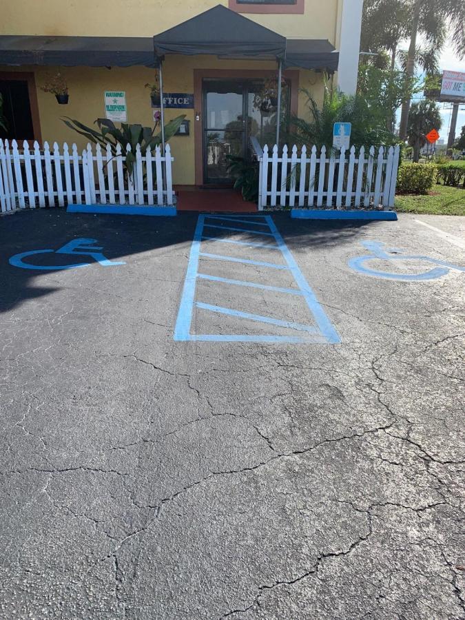 Sunny Palms Motel Lake Worth Beach